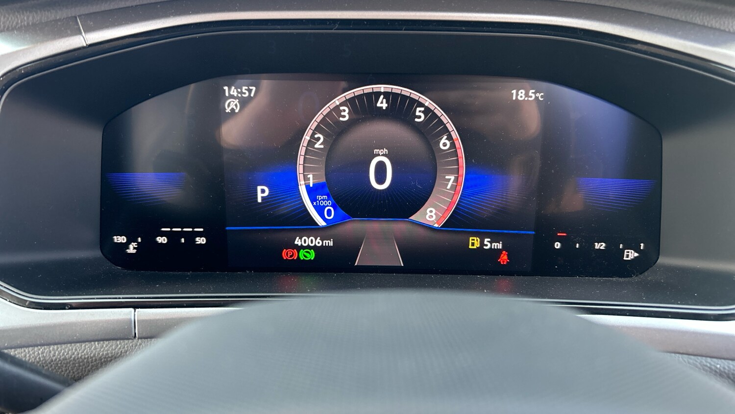 Used Volkswagen T-Roc 2023 for sale - 77718162: Photo 38