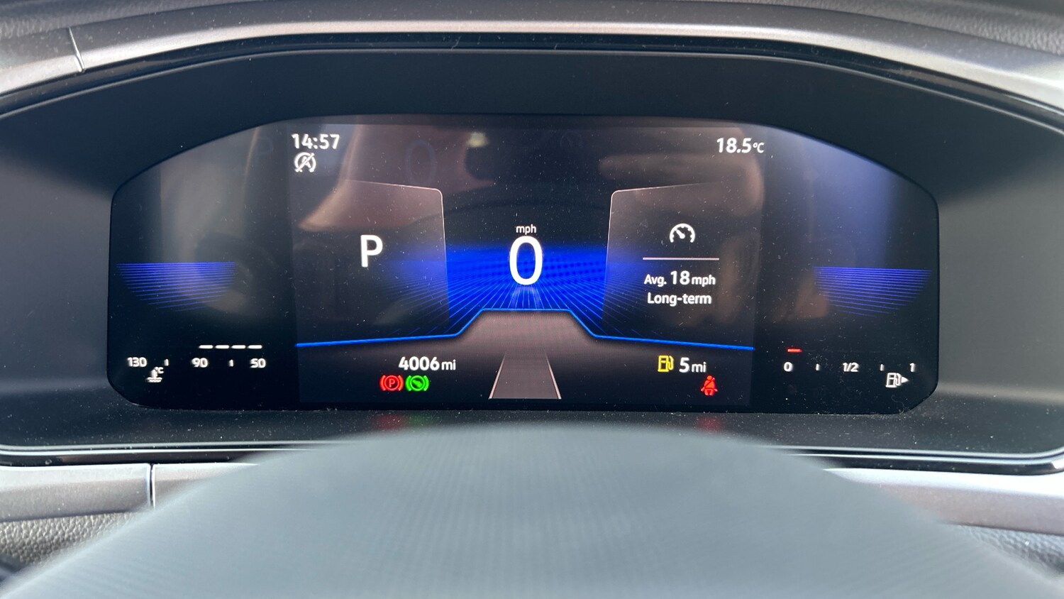 Used Volkswagen T-Roc 2023 for sale - 77718162: Photo 39