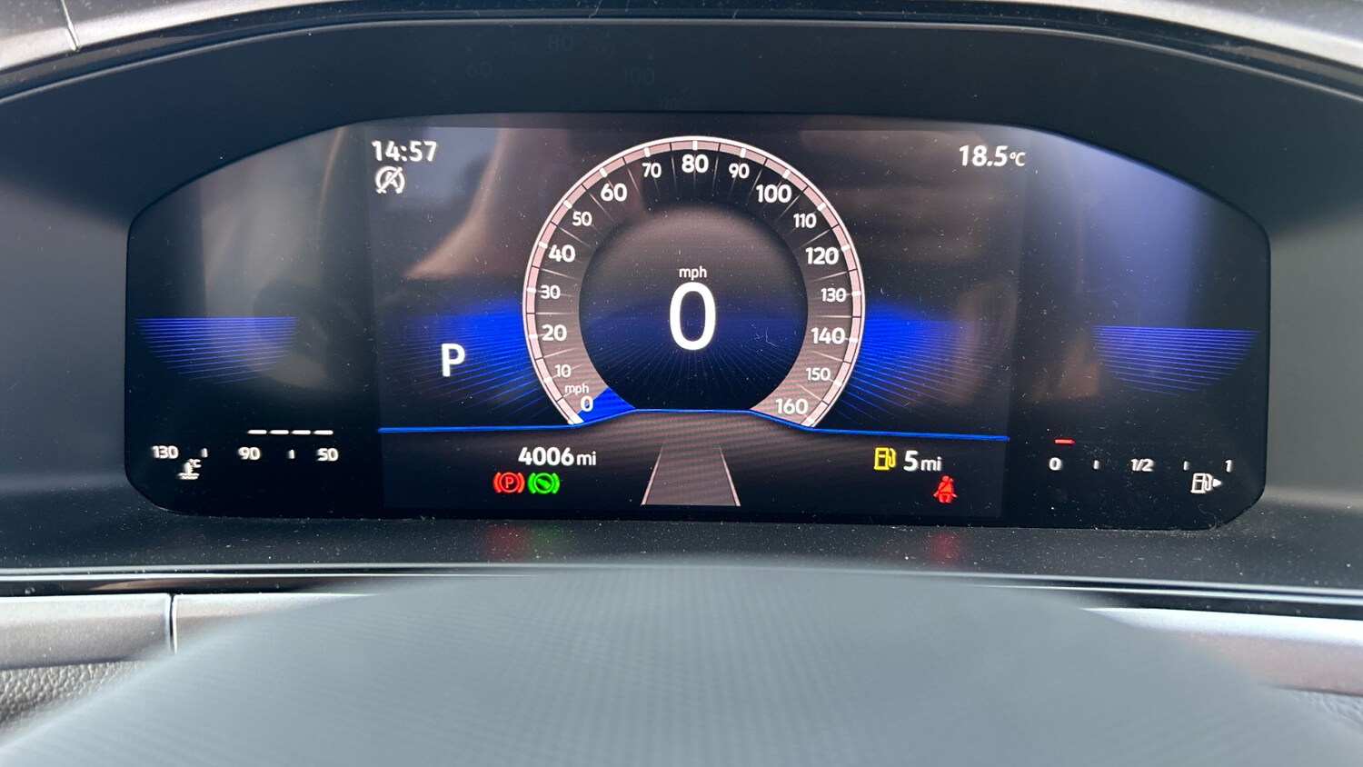 Used Volkswagen T-Roc 2023 for sale - 77718162: Photo 40