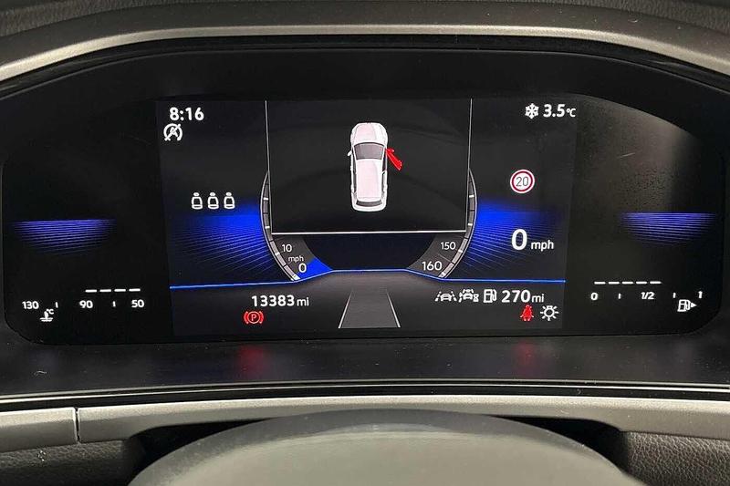 Used Volkswagen T-Roc 2025 for sale - 77406888: Photo 11