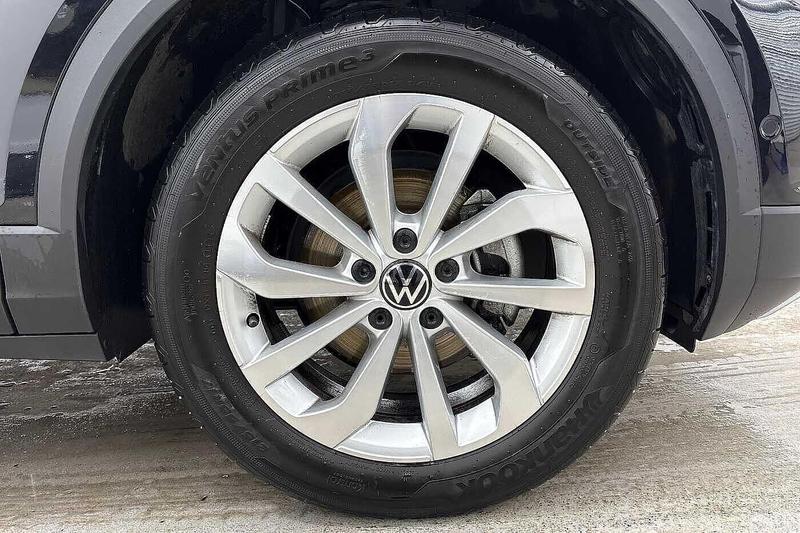 Used Volkswagen T-Roc 2025 for sale - 77406888: Photo 5