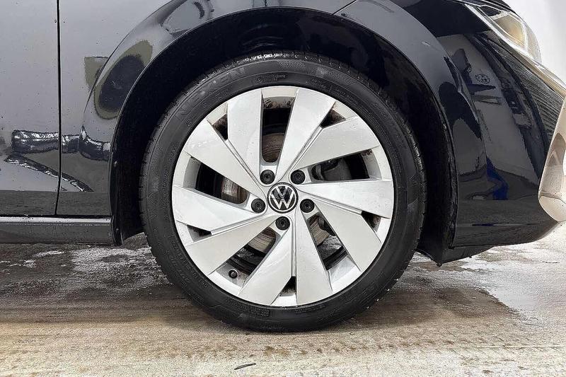 Used Volkswagen Golf 2024 for sale - 77138256: Photo 5