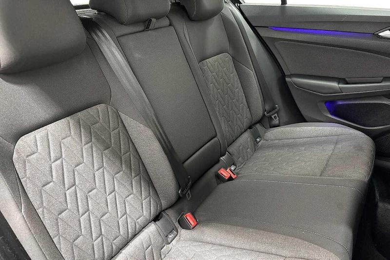 Used Volkswagen Golf 2024 for sale - 77138256: Photo 9