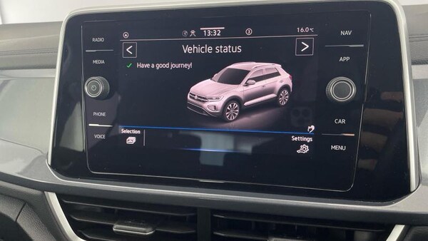 Used Volkswagen T-Roc 2023 for sale - 76097196: Photo 17