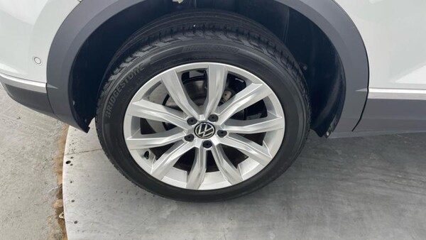 Used Volkswagen T-Roc 2023 for sale - 76097196: Photo 26