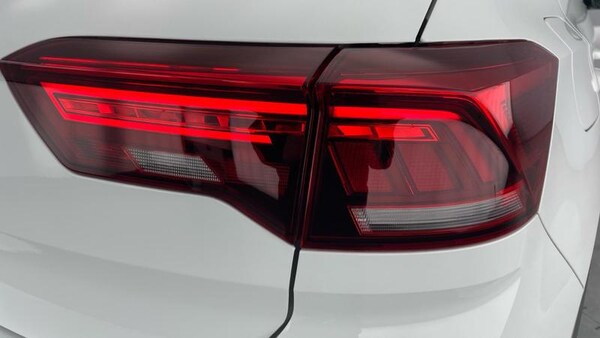 Used Volkswagen T-Roc 2023 for sale - 76097196: Photo 29