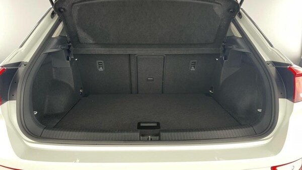 Used Volkswagen T-Roc 2023 for sale - 76097196: Photo 30
