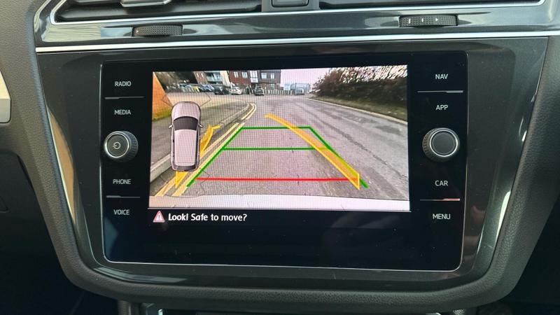 Used Volkswagen Tiguan 2020 for sale - 77363500: Photo 55