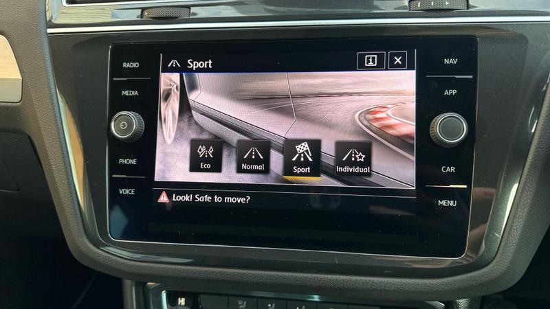 Used Volkswagen Tiguan 2020 for sale - 77363500: Photo 62