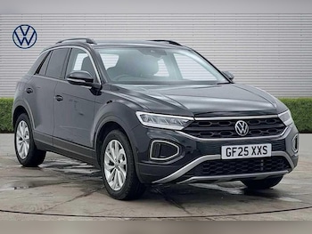 Used Volkswagen T-Roc 2025 for sale - 77462420: Photo