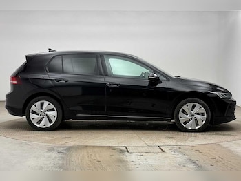 Used Volkswagen Golf 2025 for sale - 78682042: Photo