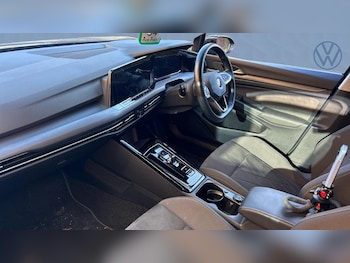 Used Volkswagen Golf 2022 for sale - 76494714: Photo