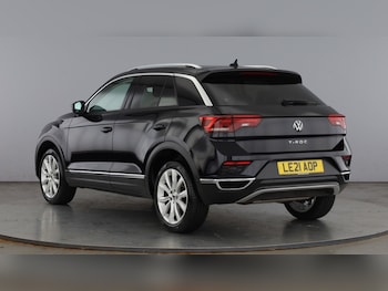 Used Volkswagen T-Roc 2021 for sale - 79246668: Photo