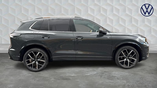 Used Volkswagen Tiguan 2025 for sale - 75655763: Photo 4