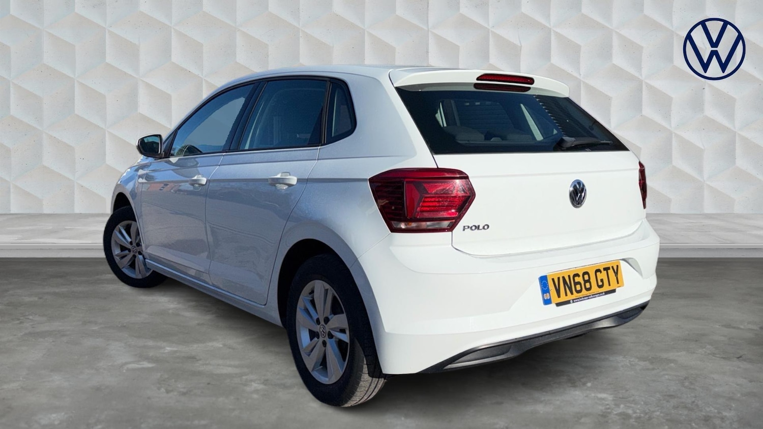 Used Volkswagen Polo 2018 for sale - 77515573: Photo 3