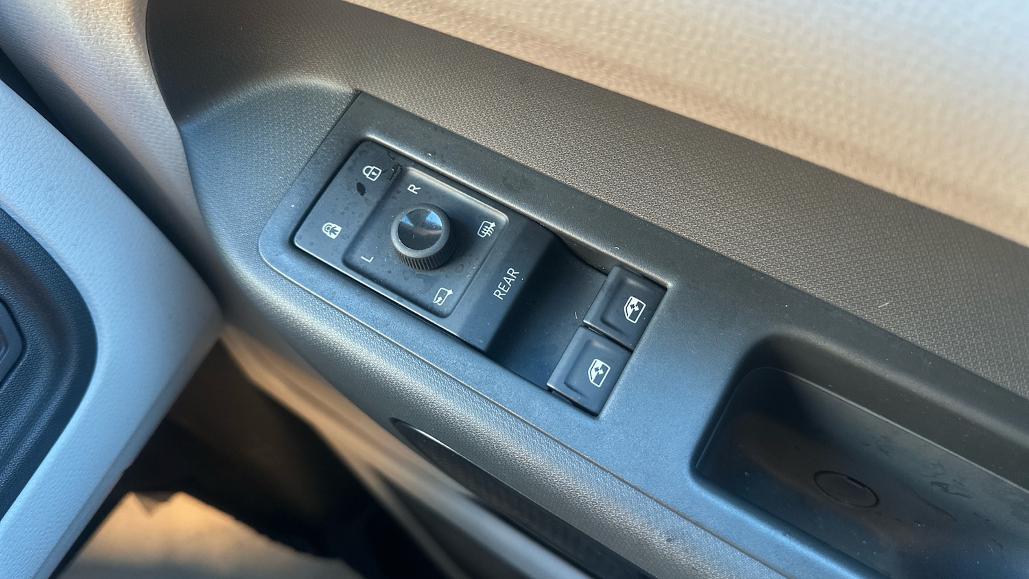 Used Volkswagen ID.Buzz 2025 for sale - 78028082: Photo 12