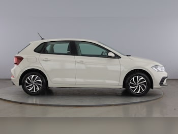 Used Volkswagen Polo 2023 for sale - 78682058: Photo