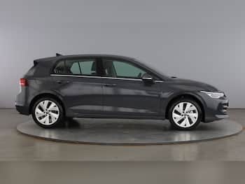 Used Volkswagen Golf 2025 for sale - 79841940: Photo