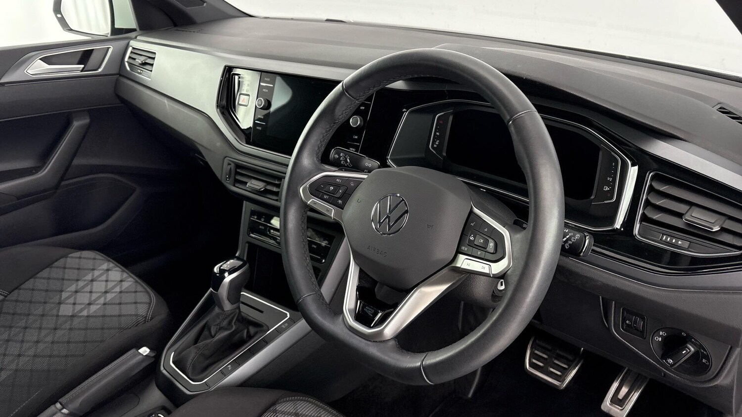 Used Volkswagen Polo 2025 for sale - 77506500: Photo 6