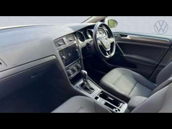 Used Volkswagen Golf 2018 for sale - 74439034: Photo