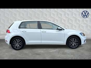 Used Volkswagen Golf 2018 for sale - 74439034: Photo