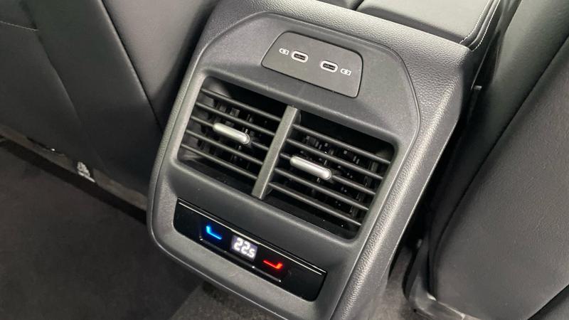 Used Volkswagen Passat 2025 for sale - 76467756: Photo 32