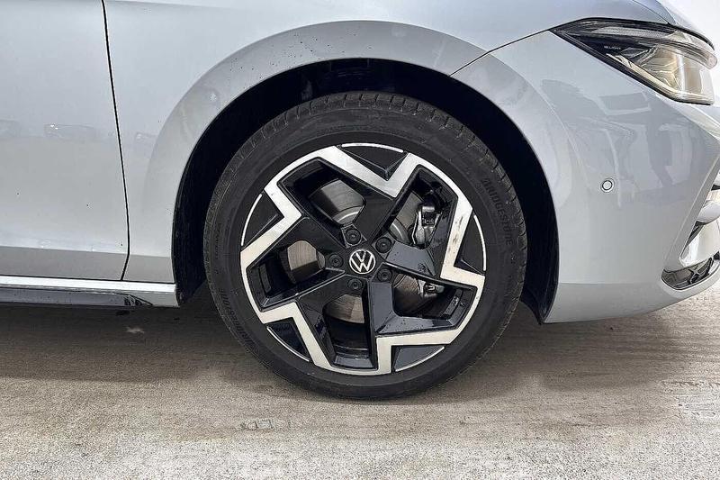 Used Volkswagen Passat 2025 for sale - 76467756: Photo 5