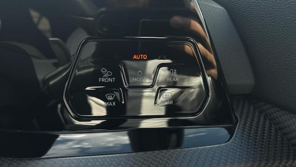 Used Volkswagen Golf 2023 for sale - 75730900: Photo 24