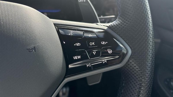 Used Volkswagen Golf 2023 for sale - 75730900: Photo 26