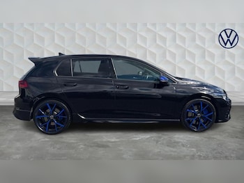 Used Volkswagen Golf 2023 for sale - 75730900: Photo 4