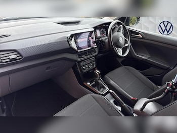 Used Volkswagen T-Cross 2020 for sale - 75667712: Photo