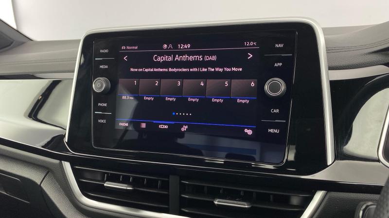 Used Volkswagen T-Roc 2025 for sale - 76467757: Photo 13