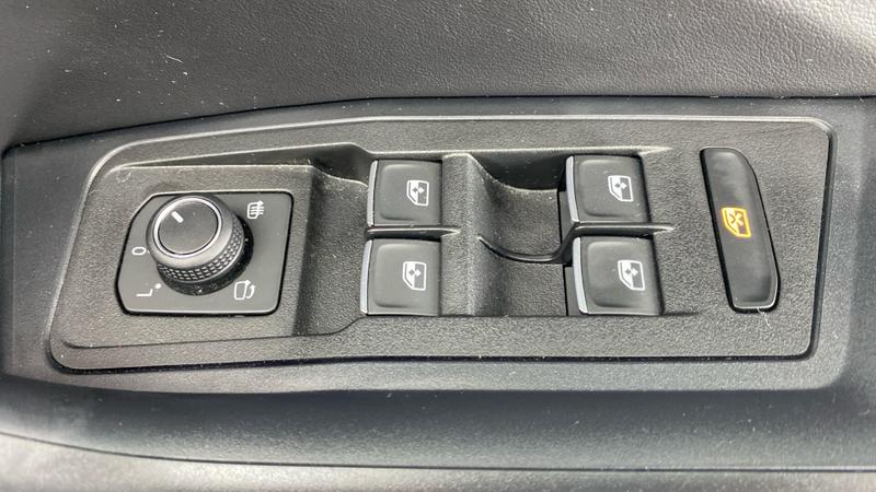 Used Volkswagen T-Roc 2025 for sale - 76467757: Photo 19