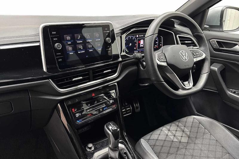 Used Volkswagen T-Roc 2025 for sale - 76467757: Photo 2