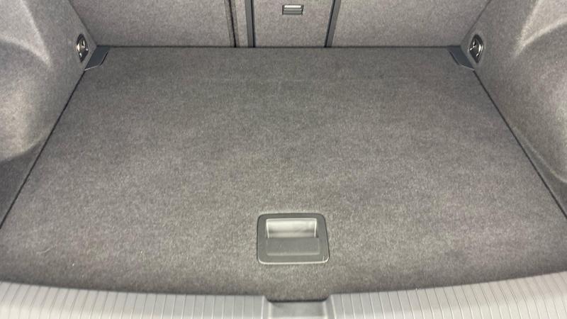 Used Volkswagen T-Roc 2025 for sale - 76467757: Photo 29