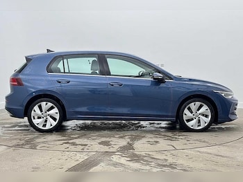 Used Volkswagen Golf 2025 for sale - 78042239: Photo