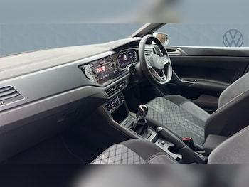 Used Volkswagen Polo 2022 for sale - 77678940: Photo