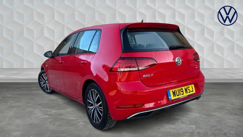 Used Volkswagen Golf 2019 for sale - 77198917: Photo 3
