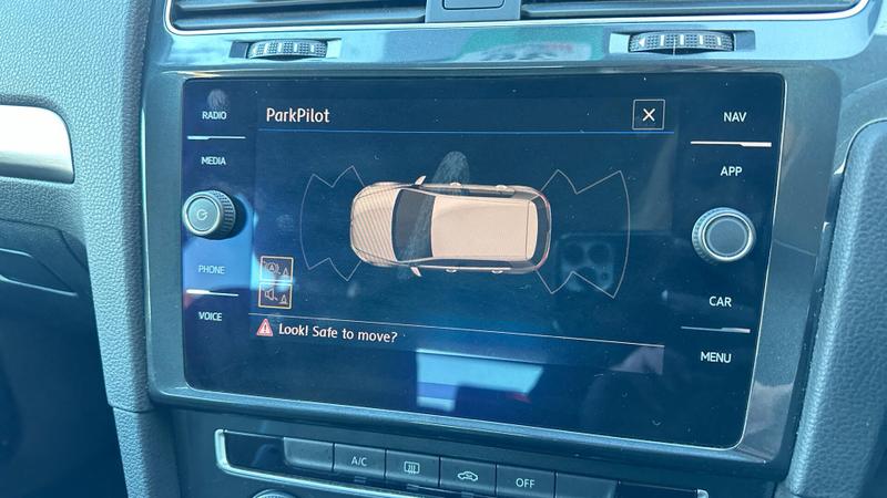 Used Volkswagen Golf 2019 for sale - 77198917: Photo 41