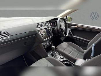 Used Volkswagen Tiguan 2019 for sale - 79060455: Photo