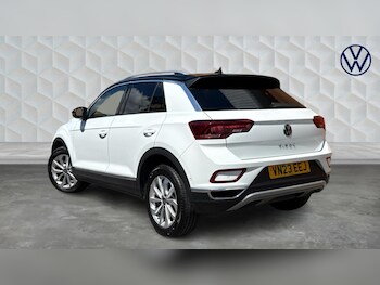Used Volkswagen T-Roc 2023 for sale - 78757430: Photo