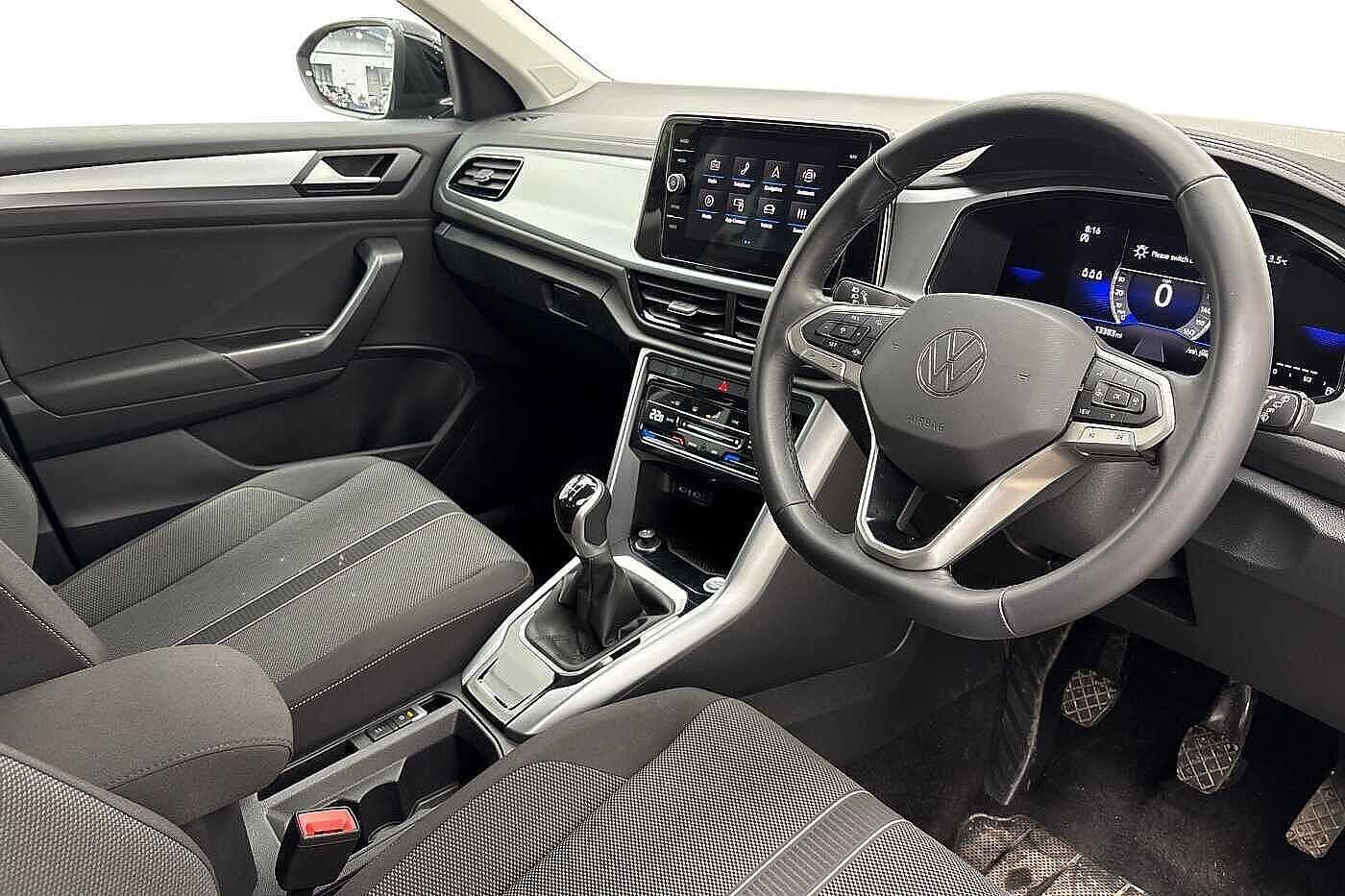 Used Volkswagen T-Roc 2025 for sale - 77506403: Photo 6