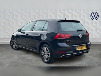 Used Volkswagen Golf 2018 for sale - 77781931: Photo