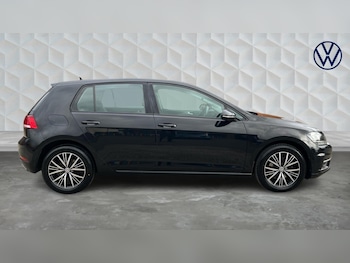 Used Volkswagen Golf 2018 for sale - 77781931: Photo