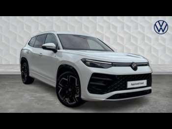 2025 - 1.5 eTSI (150ps) R-Line DSG Automatic 5-Door