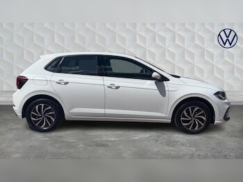 Used Volkswagen Polo 2023 for sale - 78356780: Photo