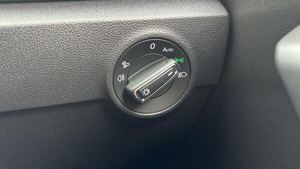 Used Volkswagen T-Roc 2025 for sale - 75011718: Photo 12