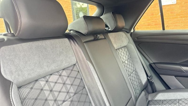 Used Volkswagen T-Roc 2025 for sale - 75011718: Photo 64