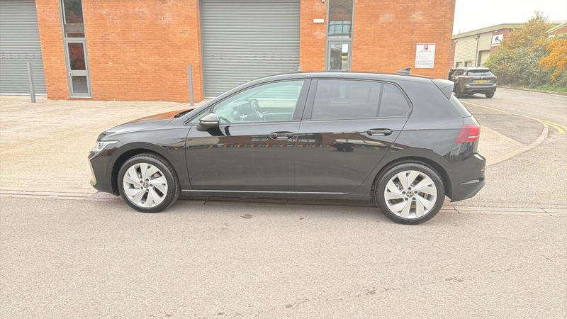 Used Volkswagen Golf 2025 for sale - 76302816: Photo 14