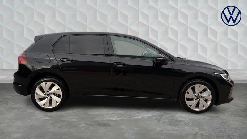 Used Volkswagen Golf 2025 for sale - 76302816: Photo 4